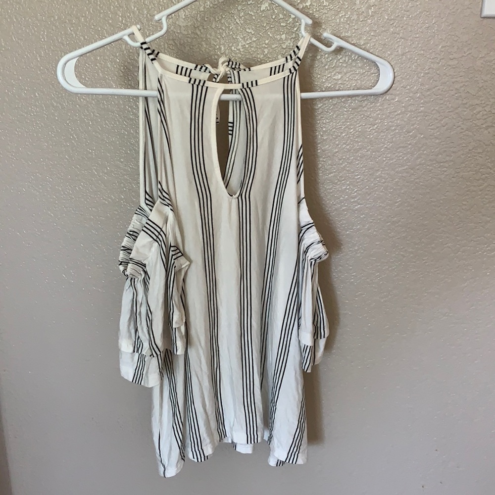 American Eagle off the shoulder top size Small